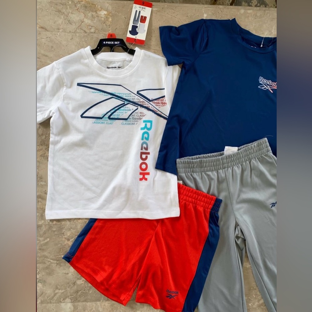Reebok Boy’s 4-Piece Tees, short & jogger Set